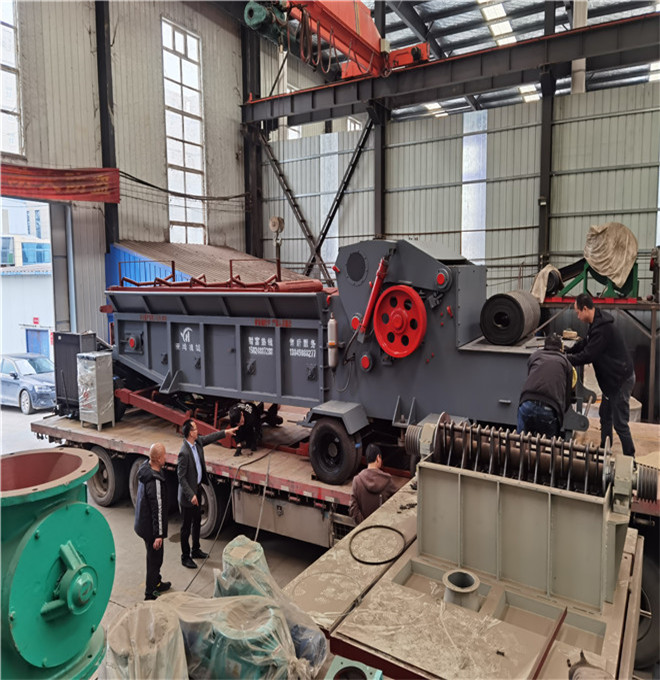 發往廣（guǎng）東佛（fó）山移動式綜合破碎機